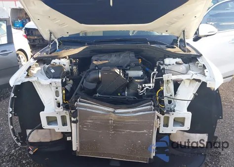 2022 Genesis Gv70 2.5T Awd from USA, damaged, VIN KMUMADTB3NU061861